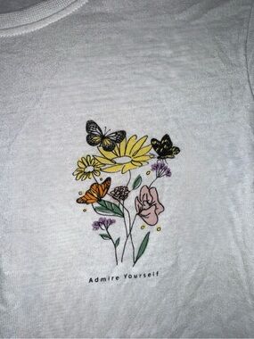 White Brisco Brands “Admire Yourself” Graphic T-Shirt - Size Medium